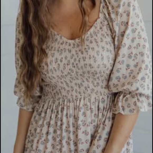 Original Neuflora Everett Dress - Picture 2 of 3